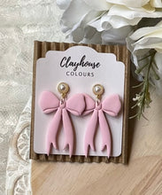 Load image into Gallery viewer, Bow Earrings