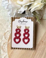 Load image into Gallery viewer, Hearts with Bow Post