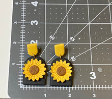 Load image into Gallery viewer, Sol