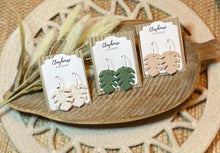 Load image into Gallery viewer, Large Monstera Leaf Dangles