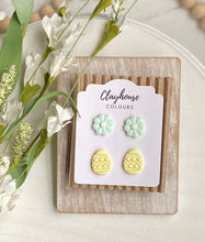 Load image into Gallery viewer, Flower & Easter Egg Studs