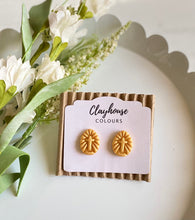 Load image into Gallery viewer, Cross Studs