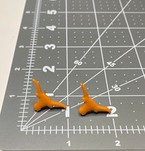 Load image into Gallery viewer, HF Longhorn Studs