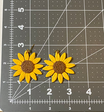 Load image into Gallery viewer, Large Sunflowers