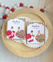 Load image into Gallery viewer, Valentine’s Day Chocolate Box