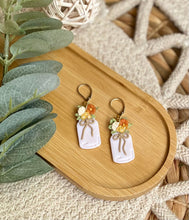 Load image into Gallery viewer, Floral Mason Jars