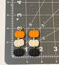 Load image into Gallery viewer, Pumpkin Dangles