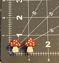 Load image into Gallery viewer, Mushroom Studs