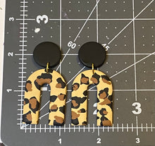 Load image into Gallery viewer, Leopard Arches