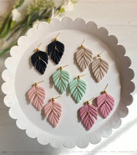 Load image into Gallery viewer, Sophie