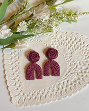 Load image into Gallery viewer, Claire