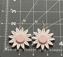 Load image into Gallery viewer, White Daisy Dangles