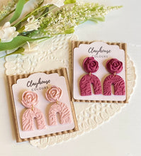 Load image into Gallery viewer, Claire