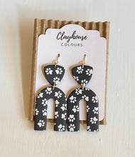 Load image into Gallery viewer, Paw Print Arches